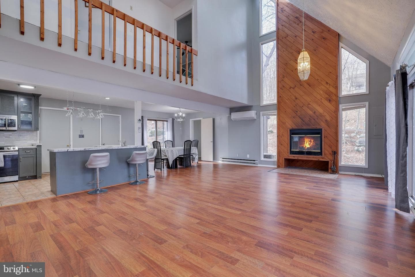 2237 Southport Drive photo 8