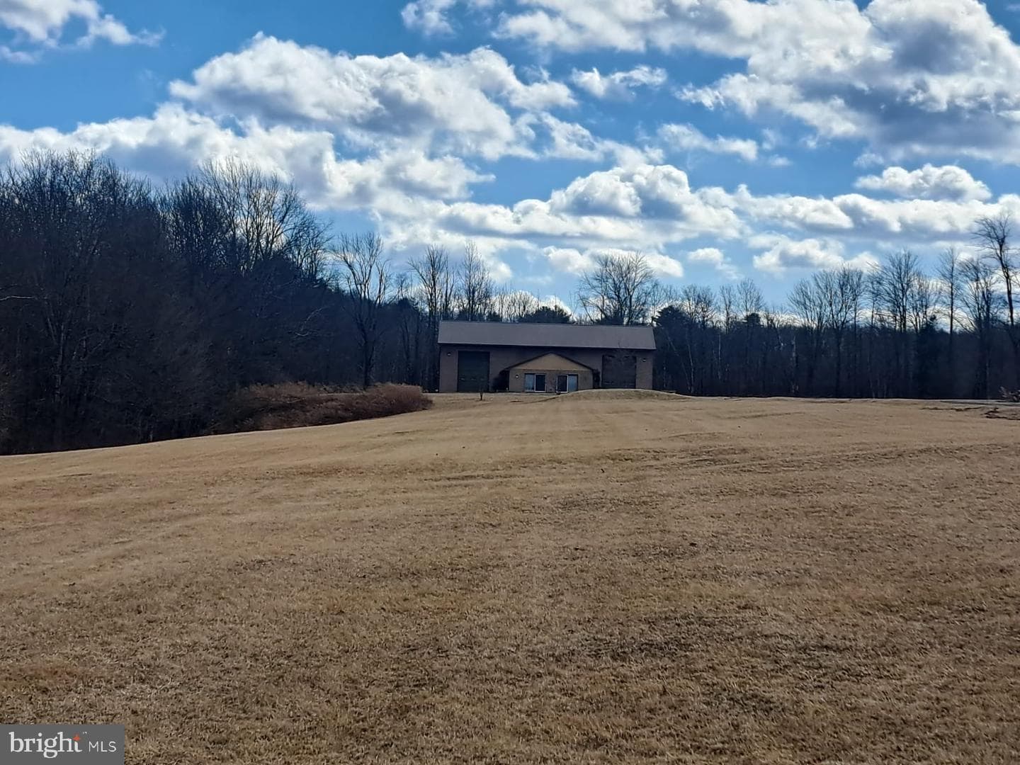 114 Farmhouse Drive photo 3