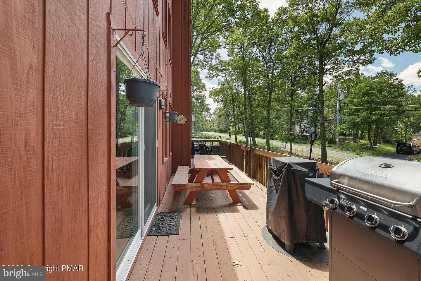 138 Banbury Drive photo 11