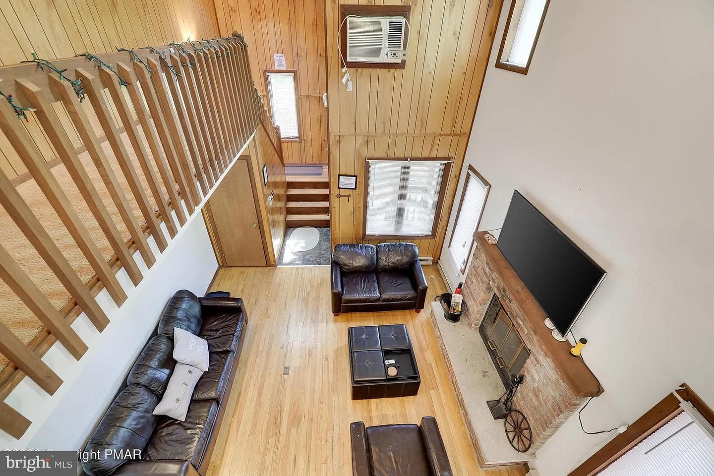 138 Banbury Drive photo 24