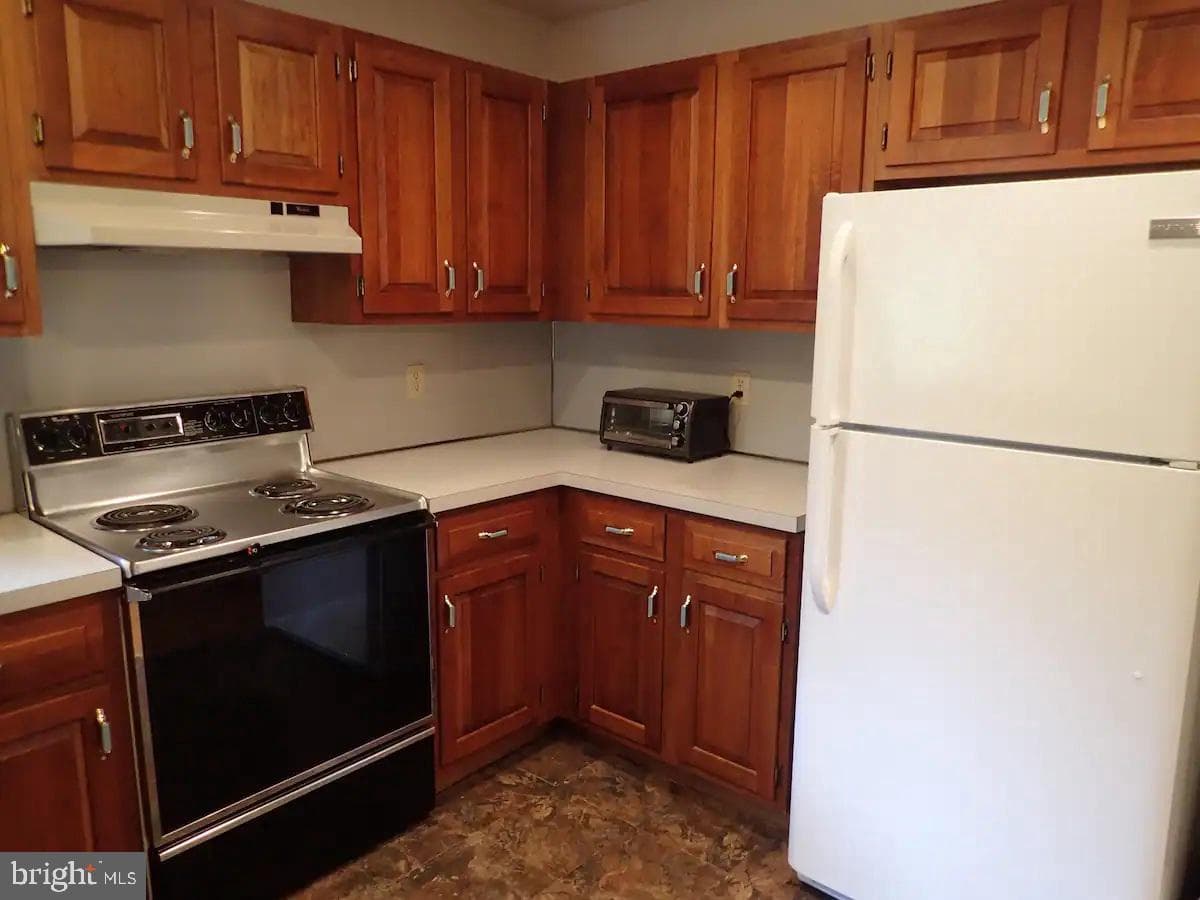 138 Banbury Drive photo 41