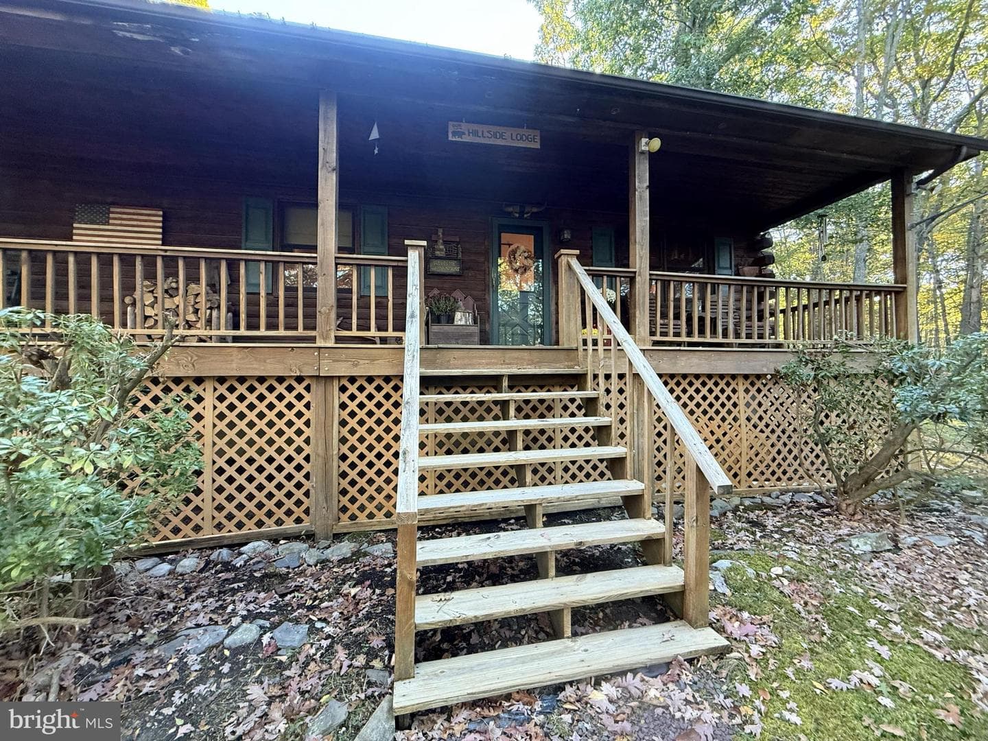2119 Meadowlark Circle photo 3