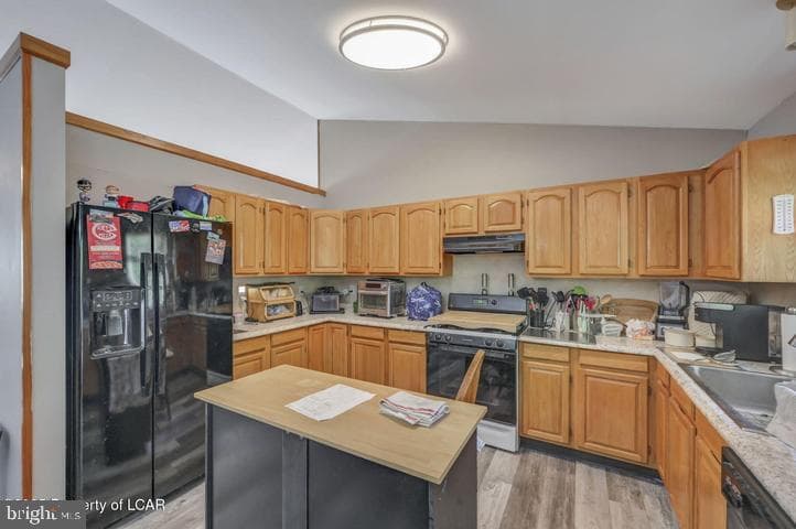 104 Yvette Court photo 15