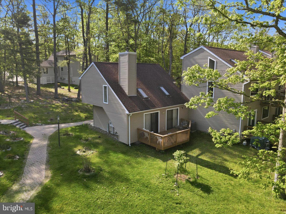 3322 Windermere Drive, Bushkill