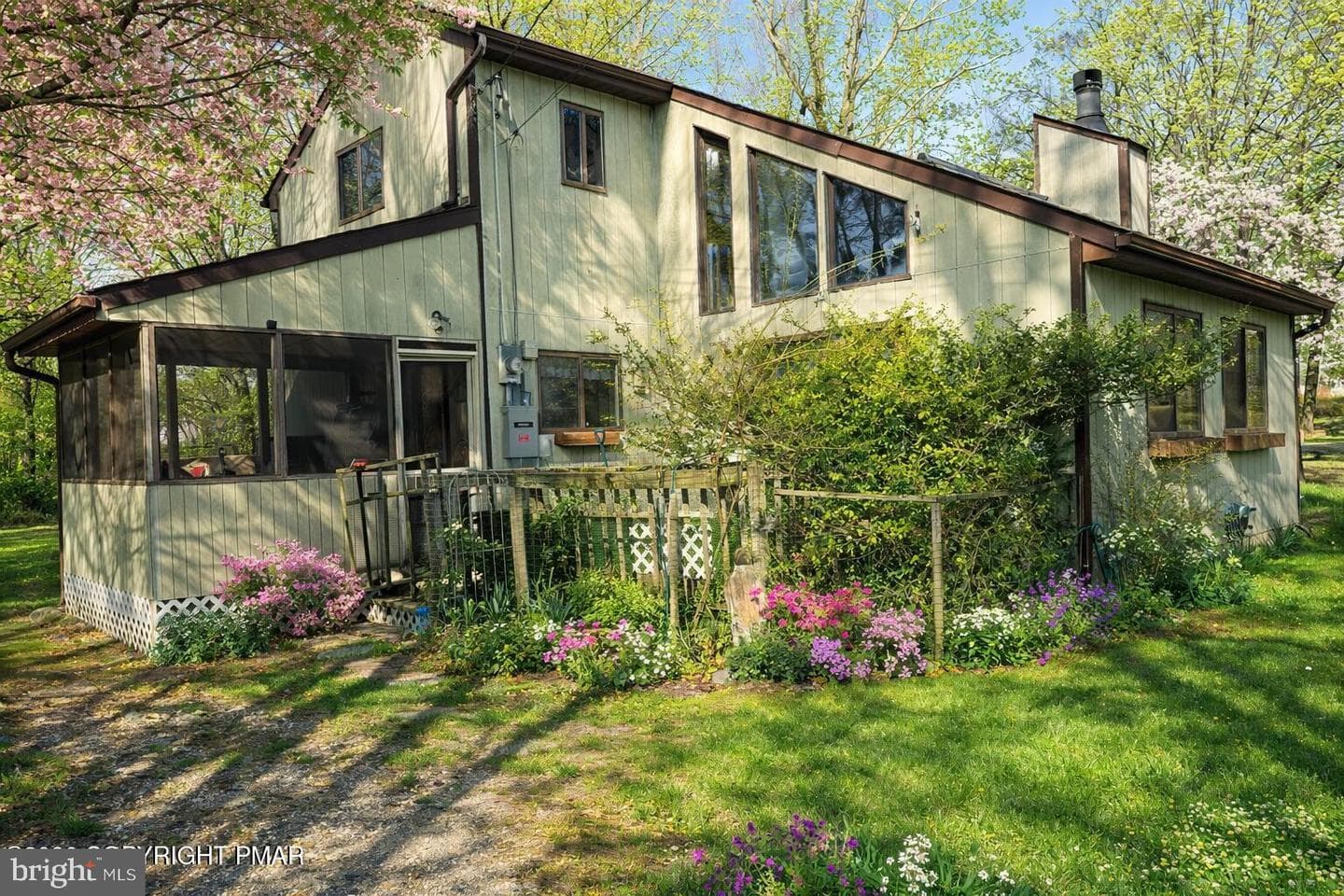 1119 Cranberry Dr, Bushkill