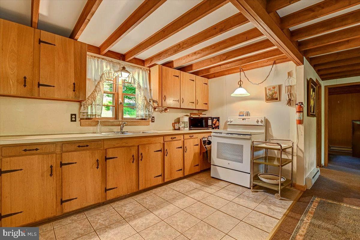112 Beechwood Cove Road photo 12