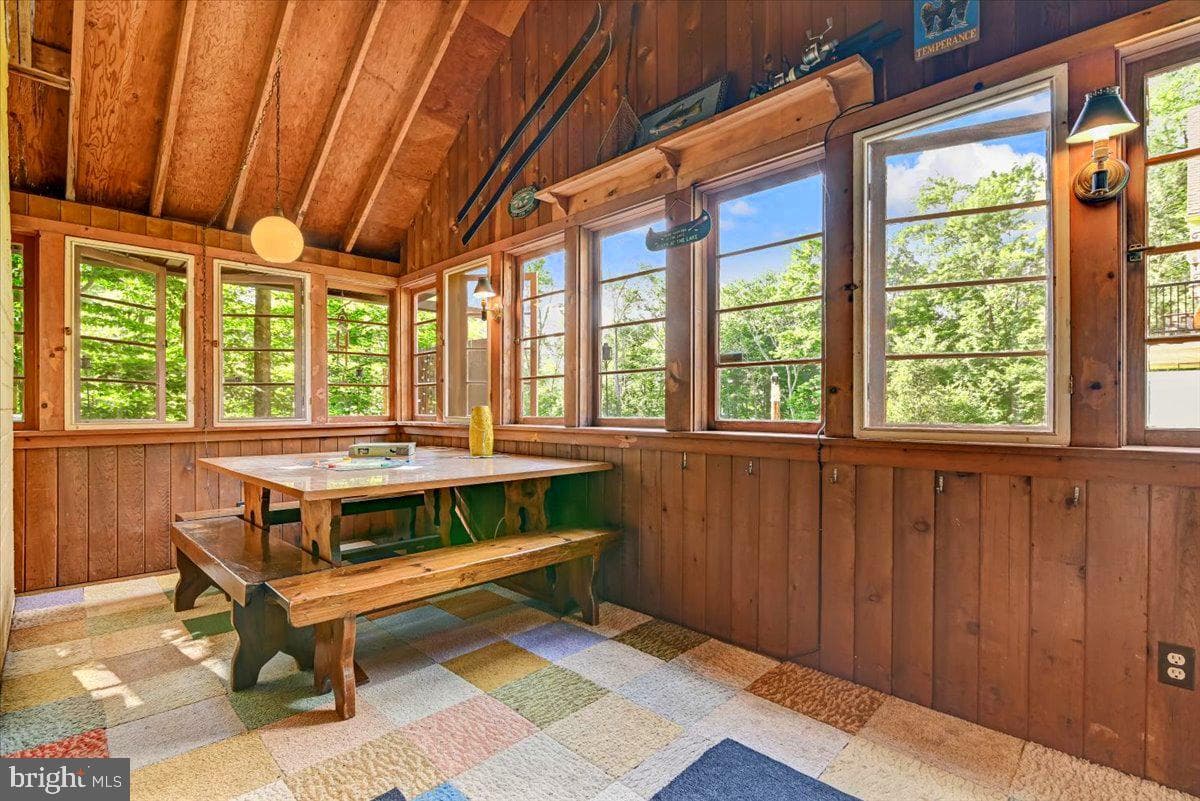 112 Beechwood Cove Road photo 32
