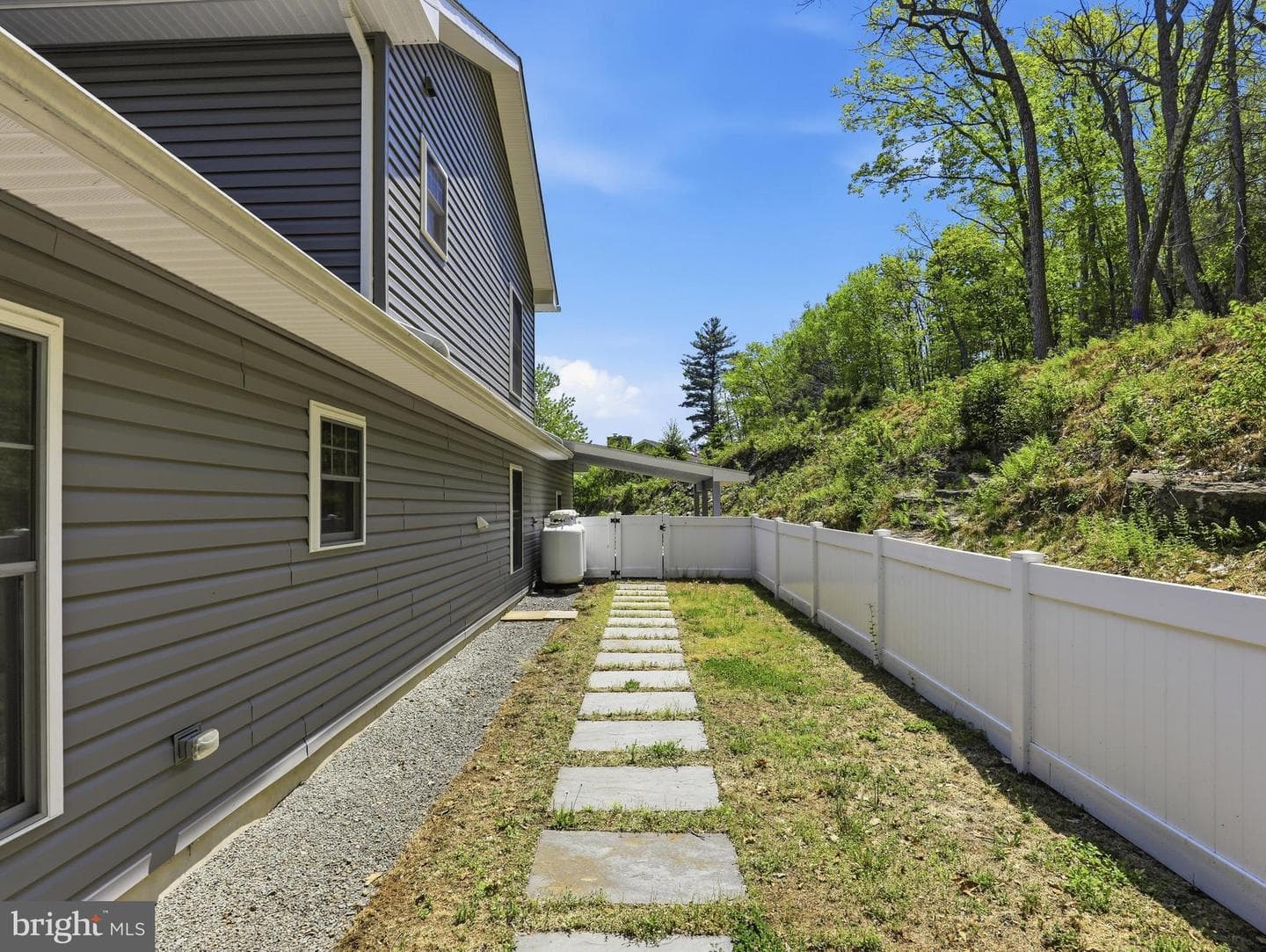 300 Gumbletown Road photo 34