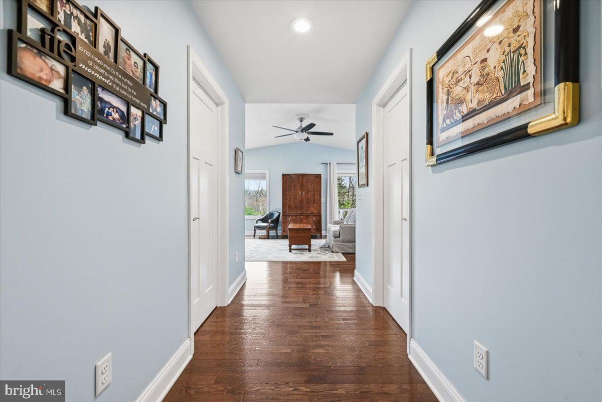111 Spinnler photo 82