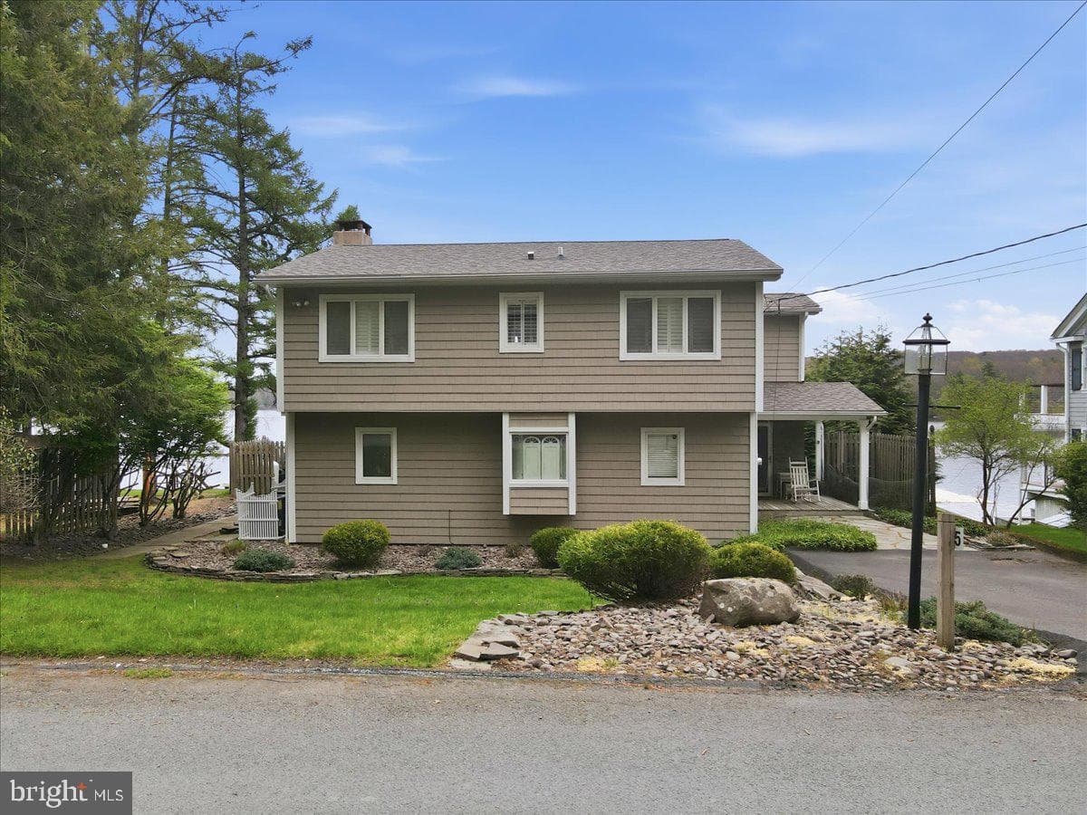 114 Shore Road photo 131