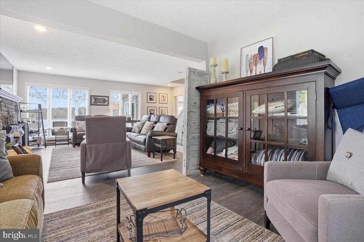 114 Shore Road photo 35