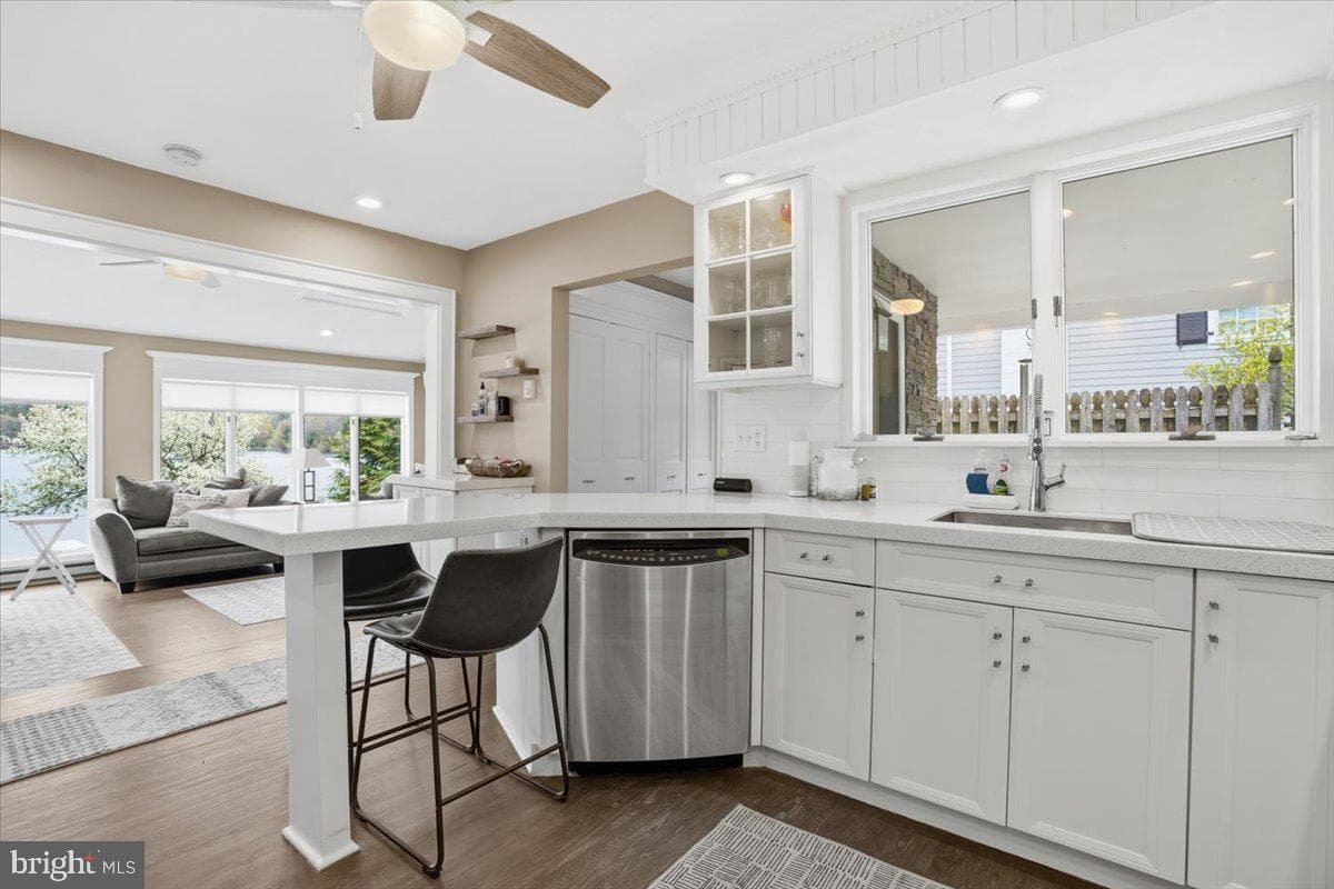 114 Shore Road photo 48