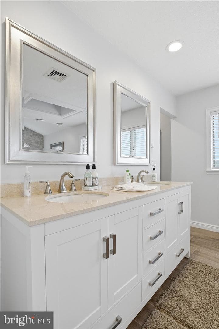 114 Shore Road photo 84