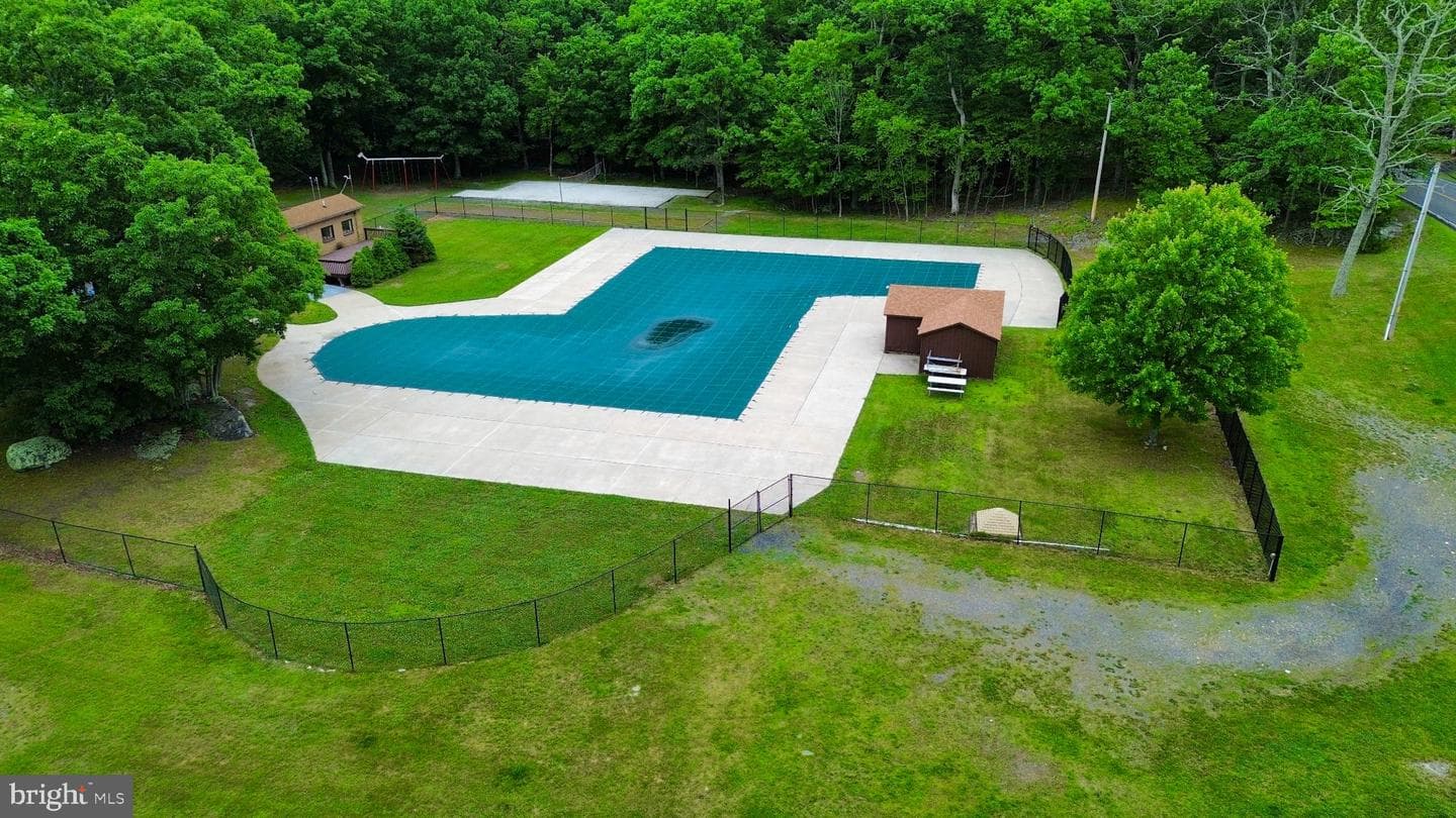204 Mountain Drive photo 31