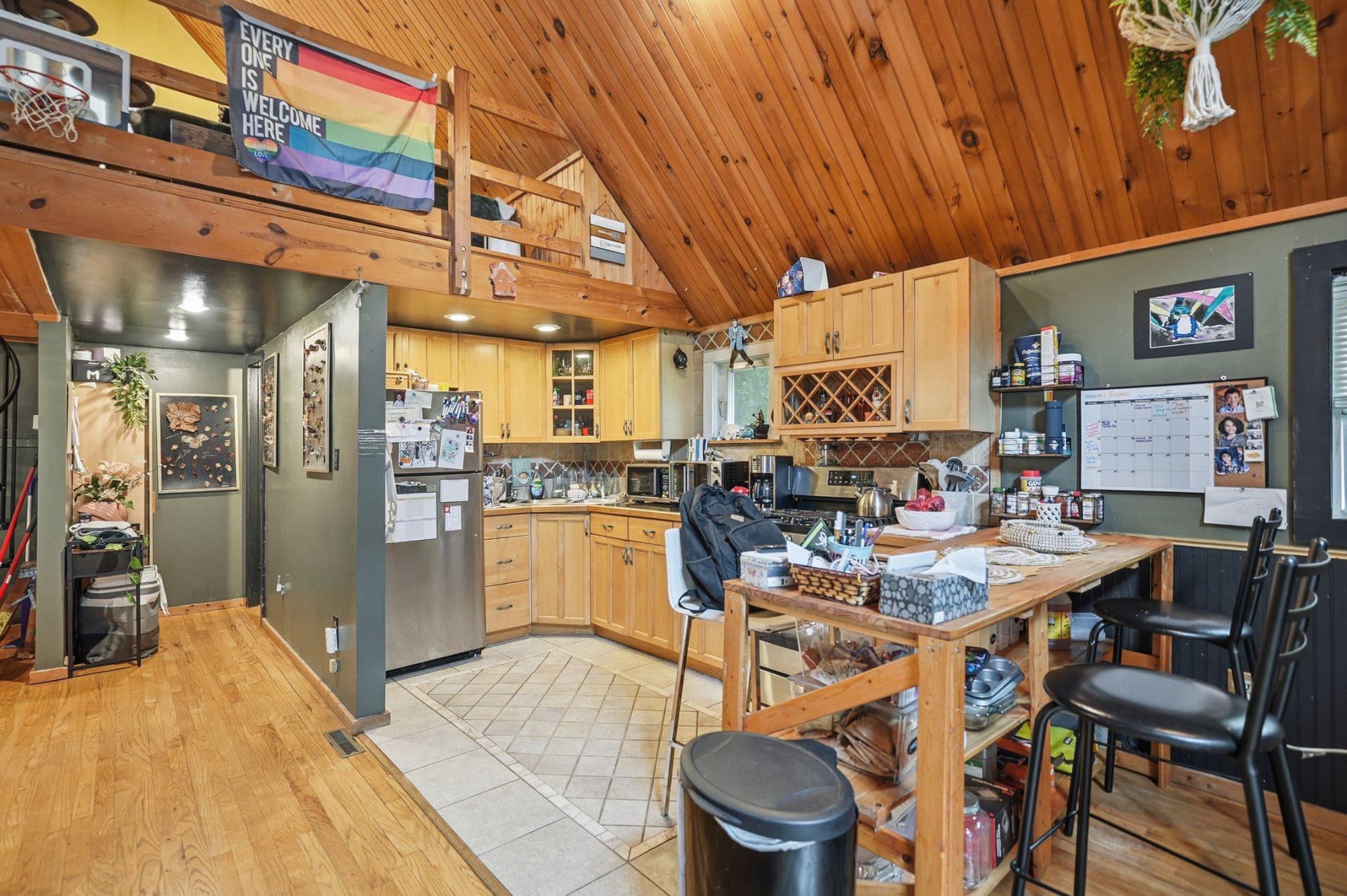 204 Mountain Drive photo 5