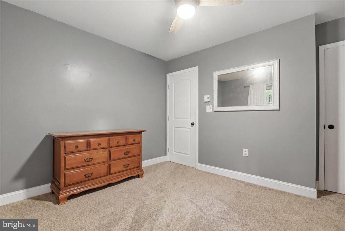 142 Saunders Drive photo 16