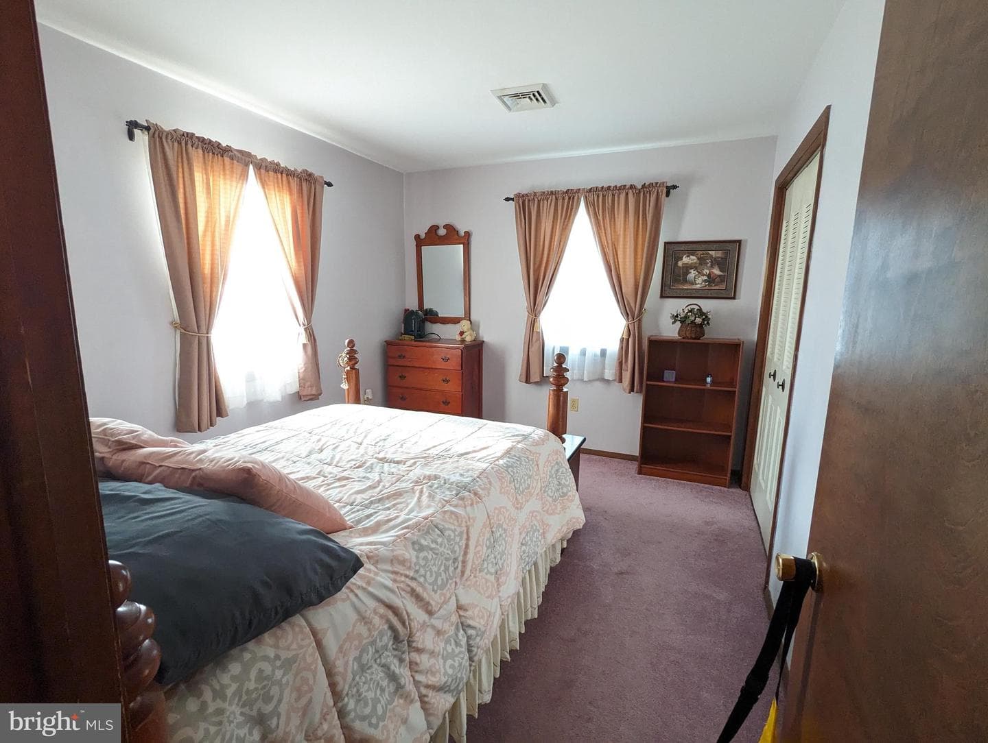 1126 Sunbury Path photo 22