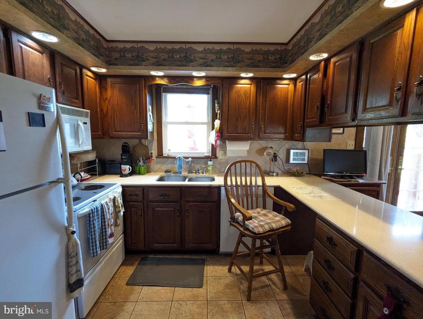 1126 Sunbury Path photo 9