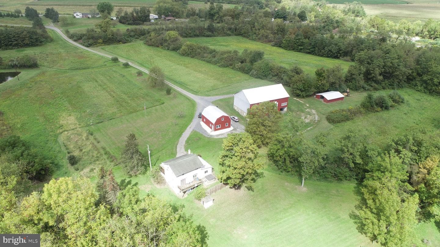 1124 Sunbury Path photo 24