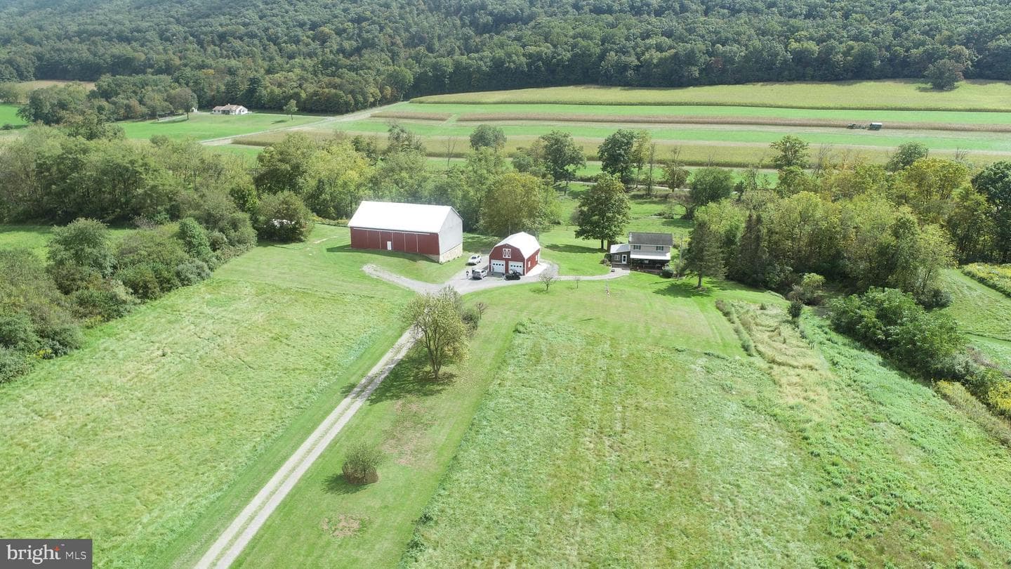 1124 Sunbury Path photo 4