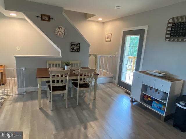 5660 Middle Ridge Road photo 17