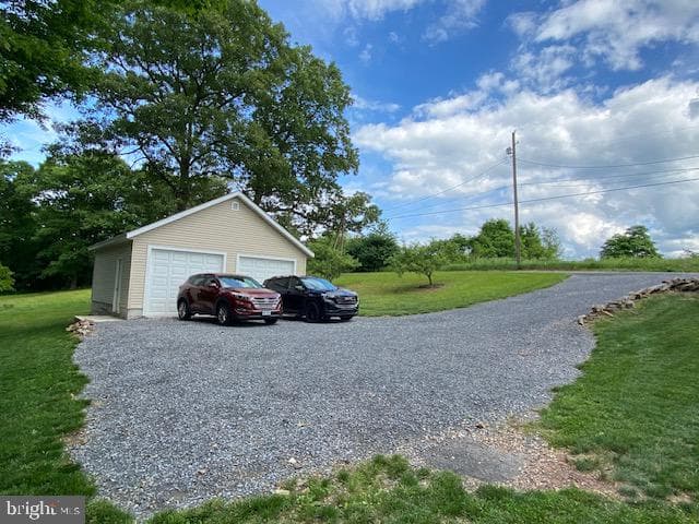 5660 Middle Ridge Road photo 6