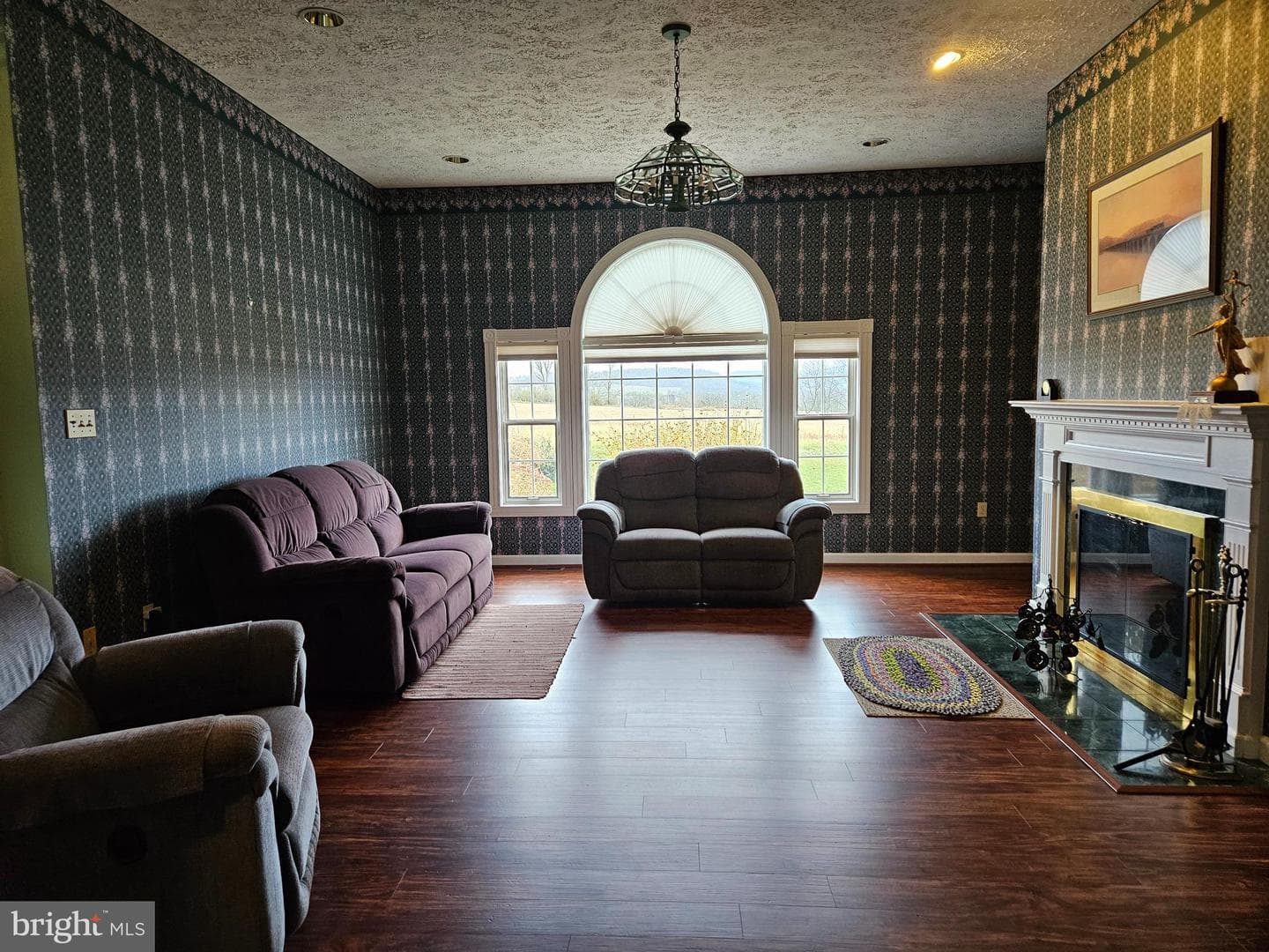 705 Veterans Way photo 9