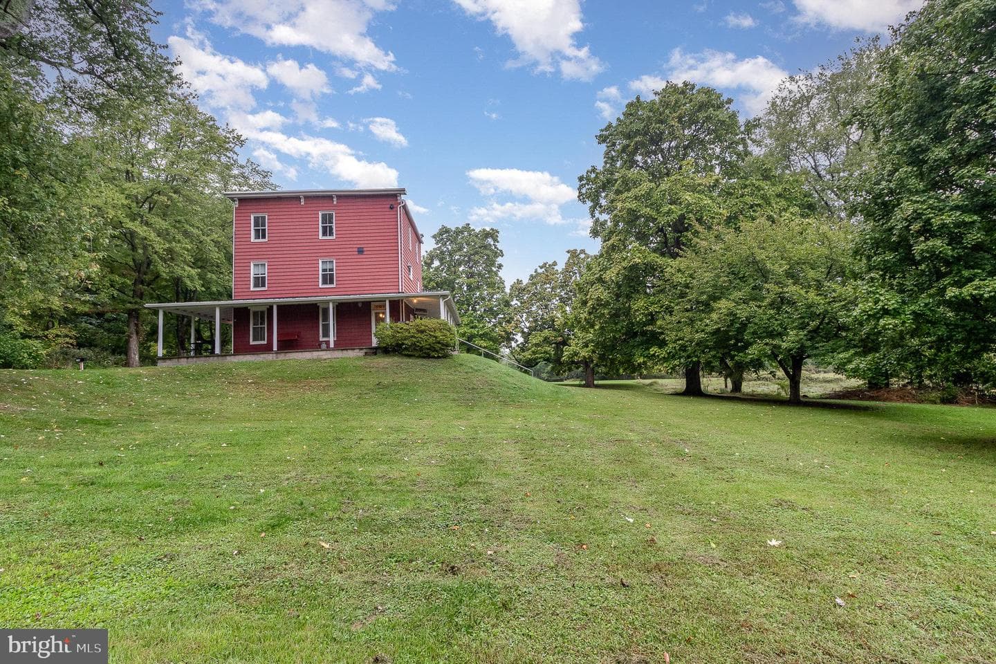 226 Schoolhouse Road photo 34