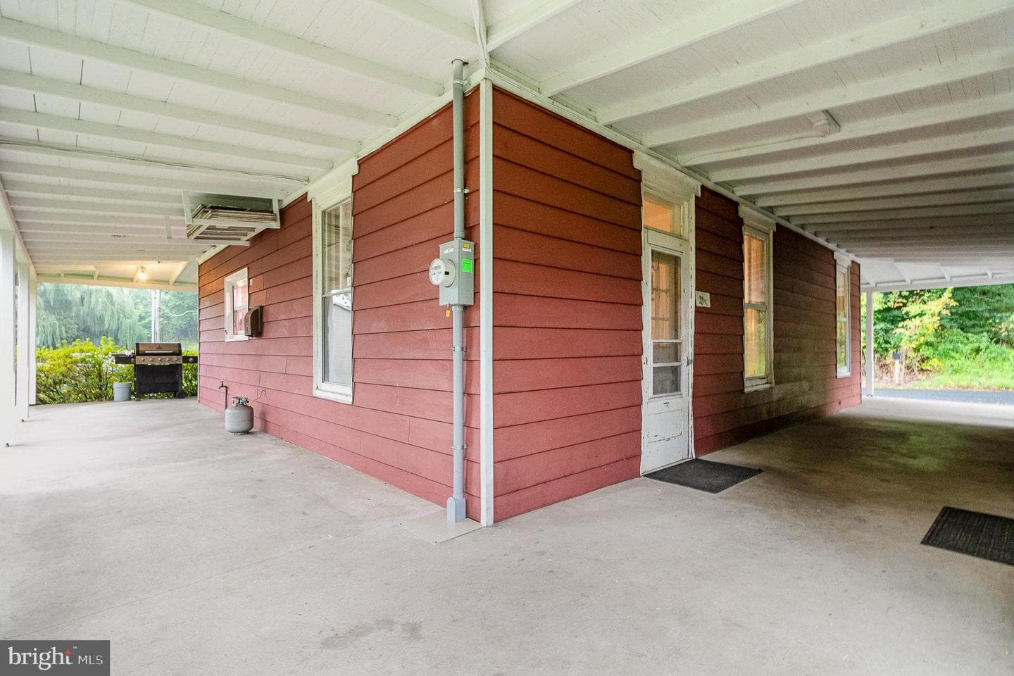 226 Schoolhouse Road photo 4