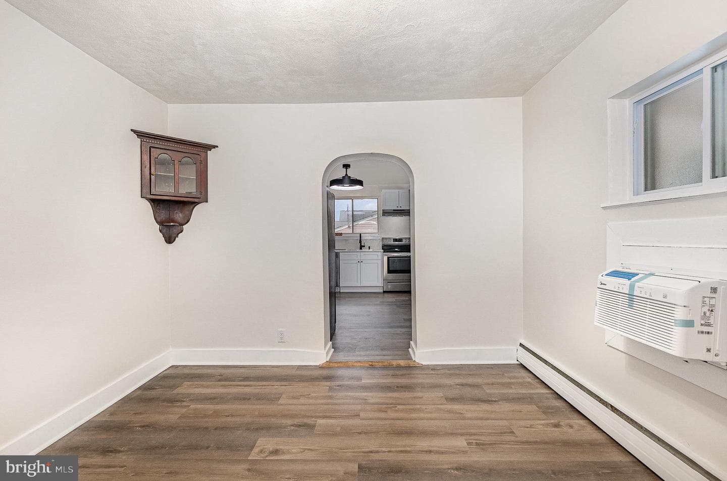 536 Lansvale Street photo 13