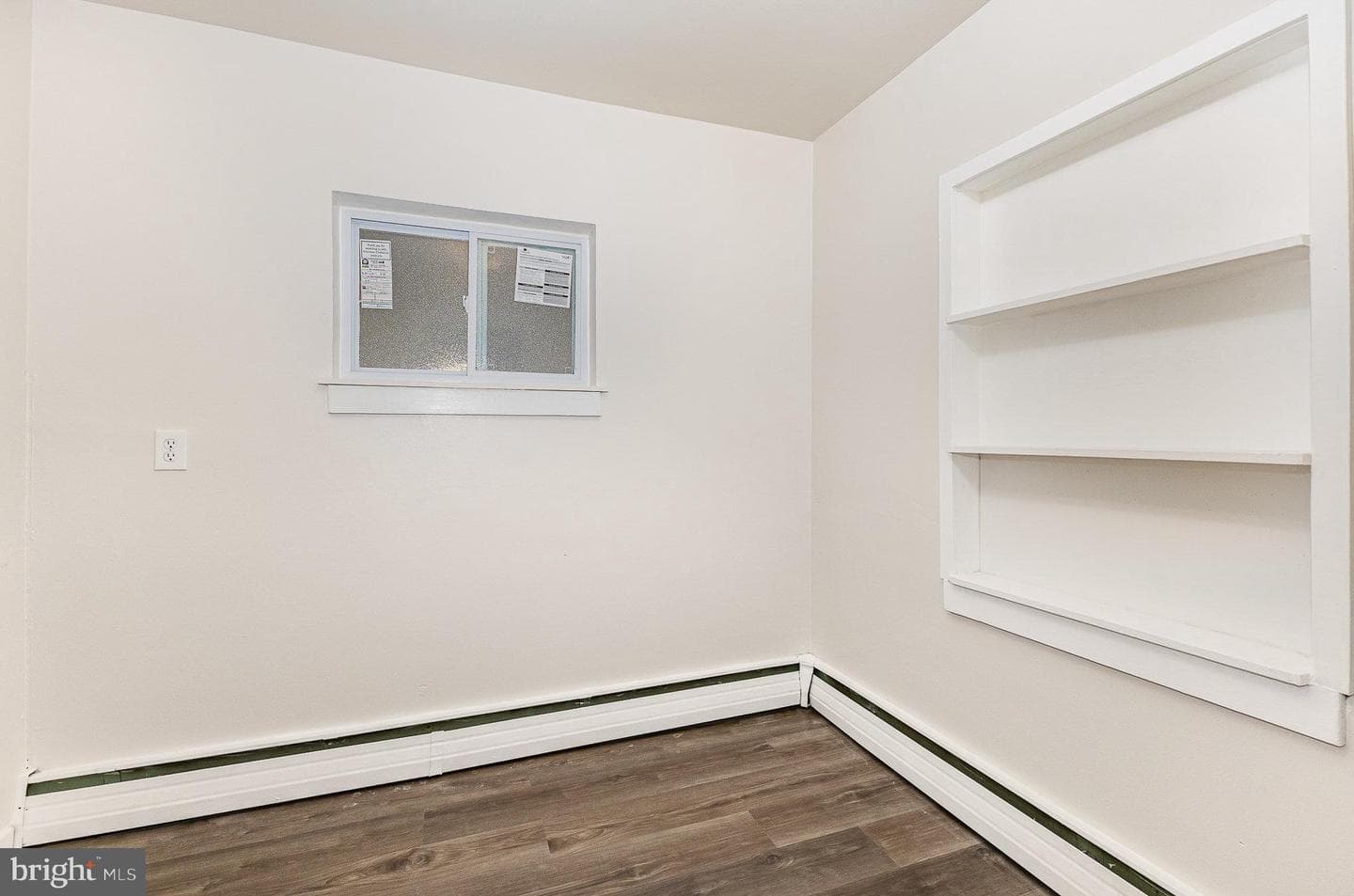 536 Lansvale Street photo 16