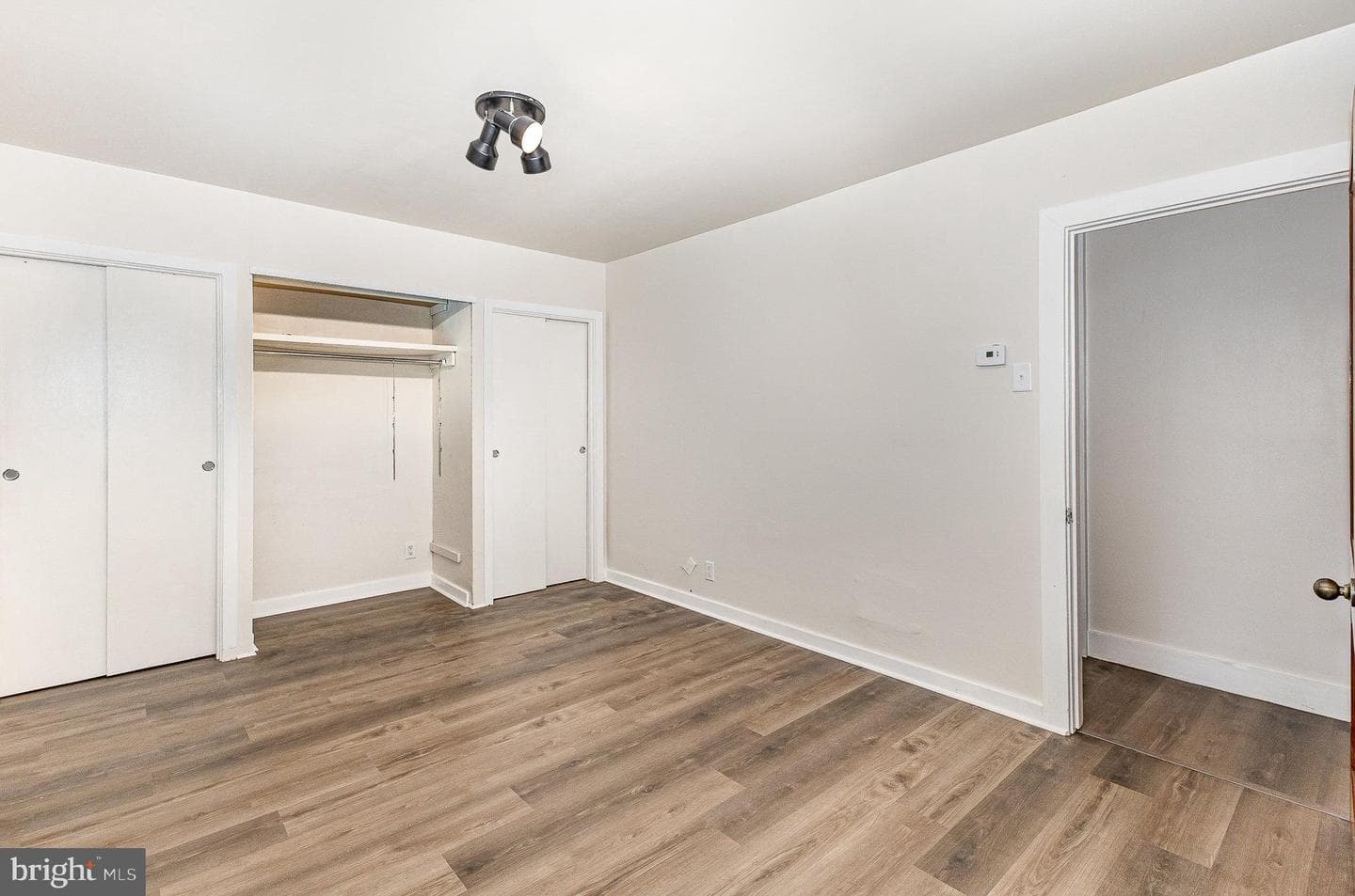 536 Lansvale Street photo 19