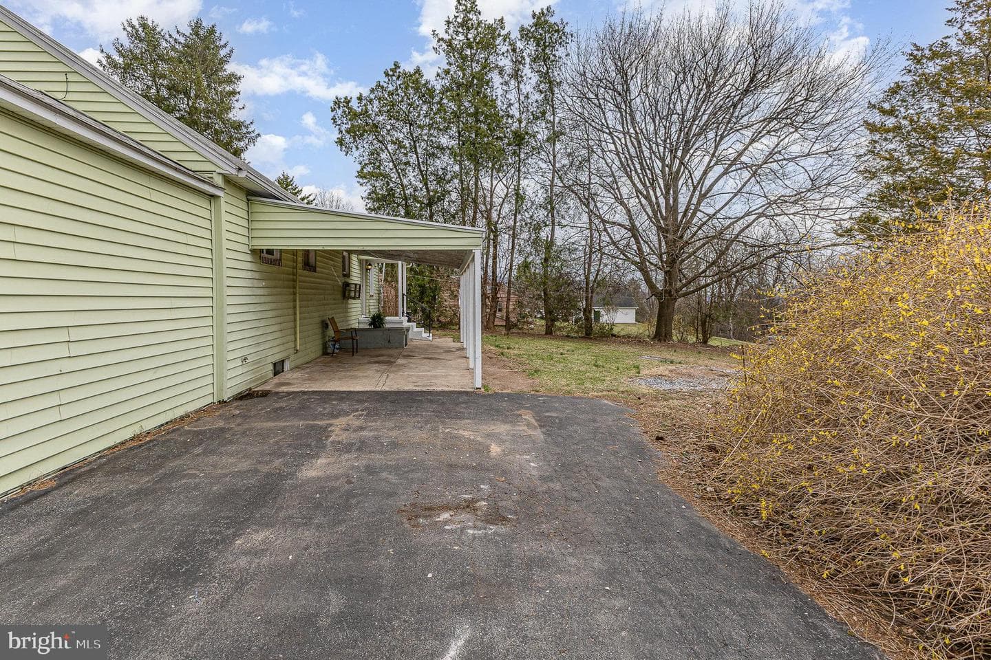 536 Lansvale Street photo 32