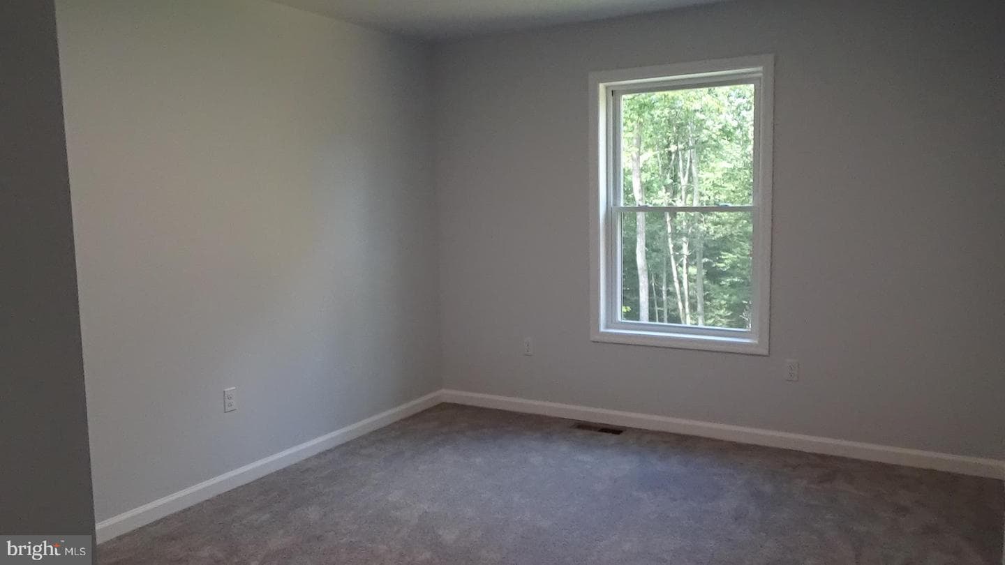 54 Hickory Ridge Rd photo 10