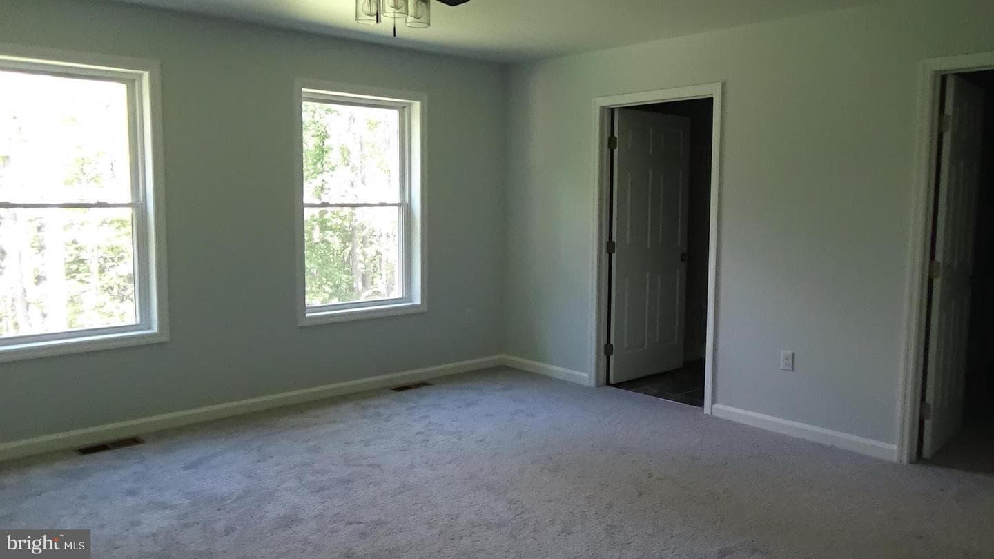 54 Hickory Ridge Rd photo 8