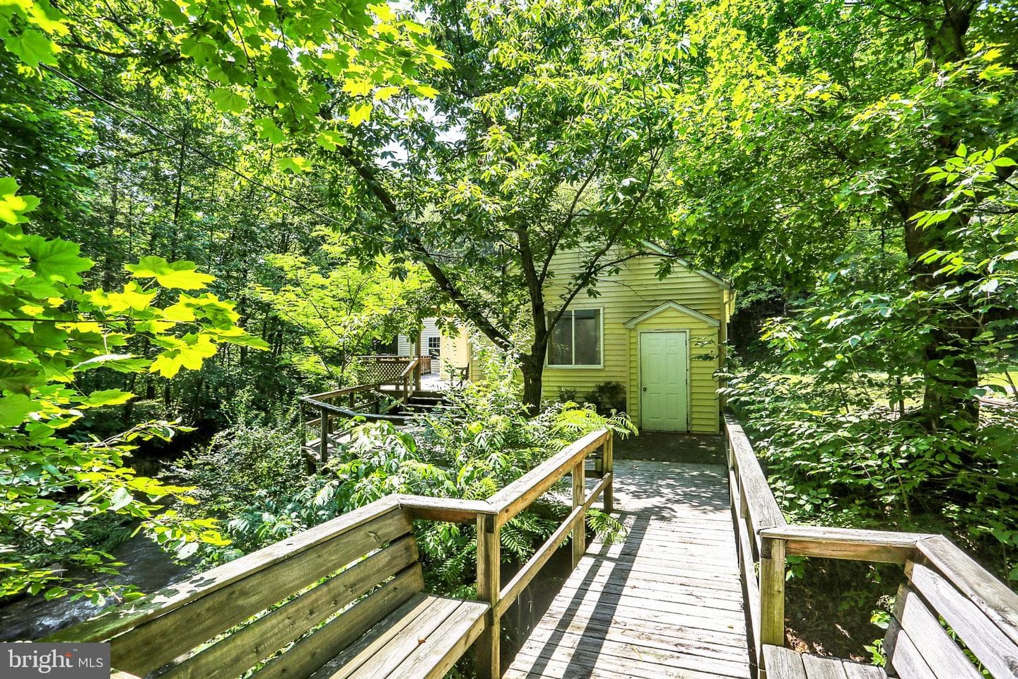 36 Meadow Grove Road photo 34