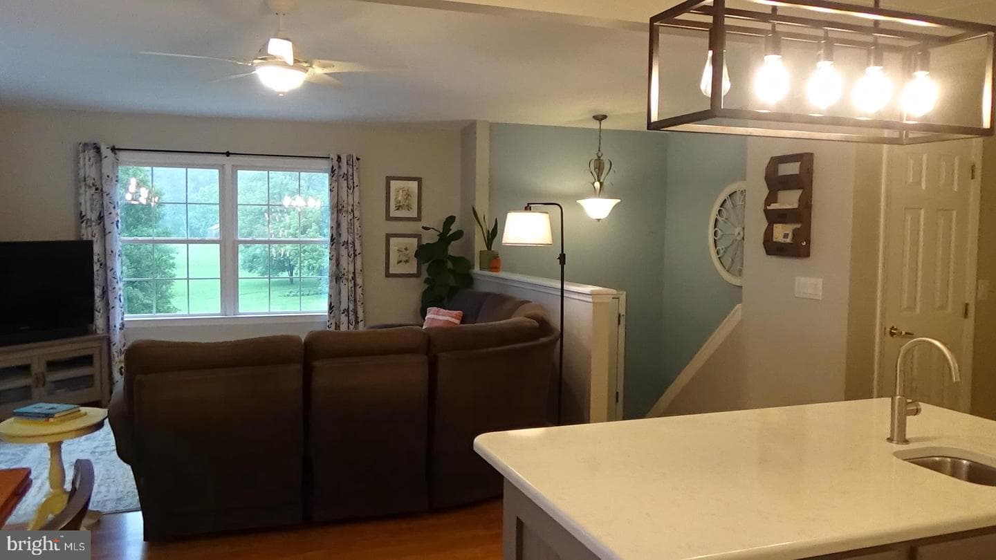 1143 Bower Road photo 8