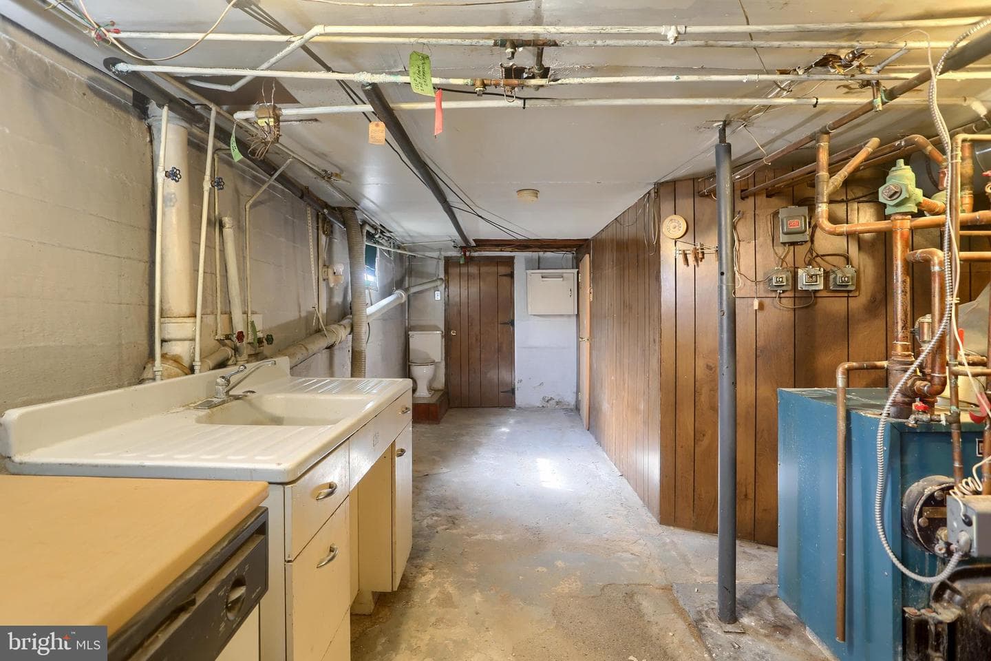 205 Greenwood Street photo 30