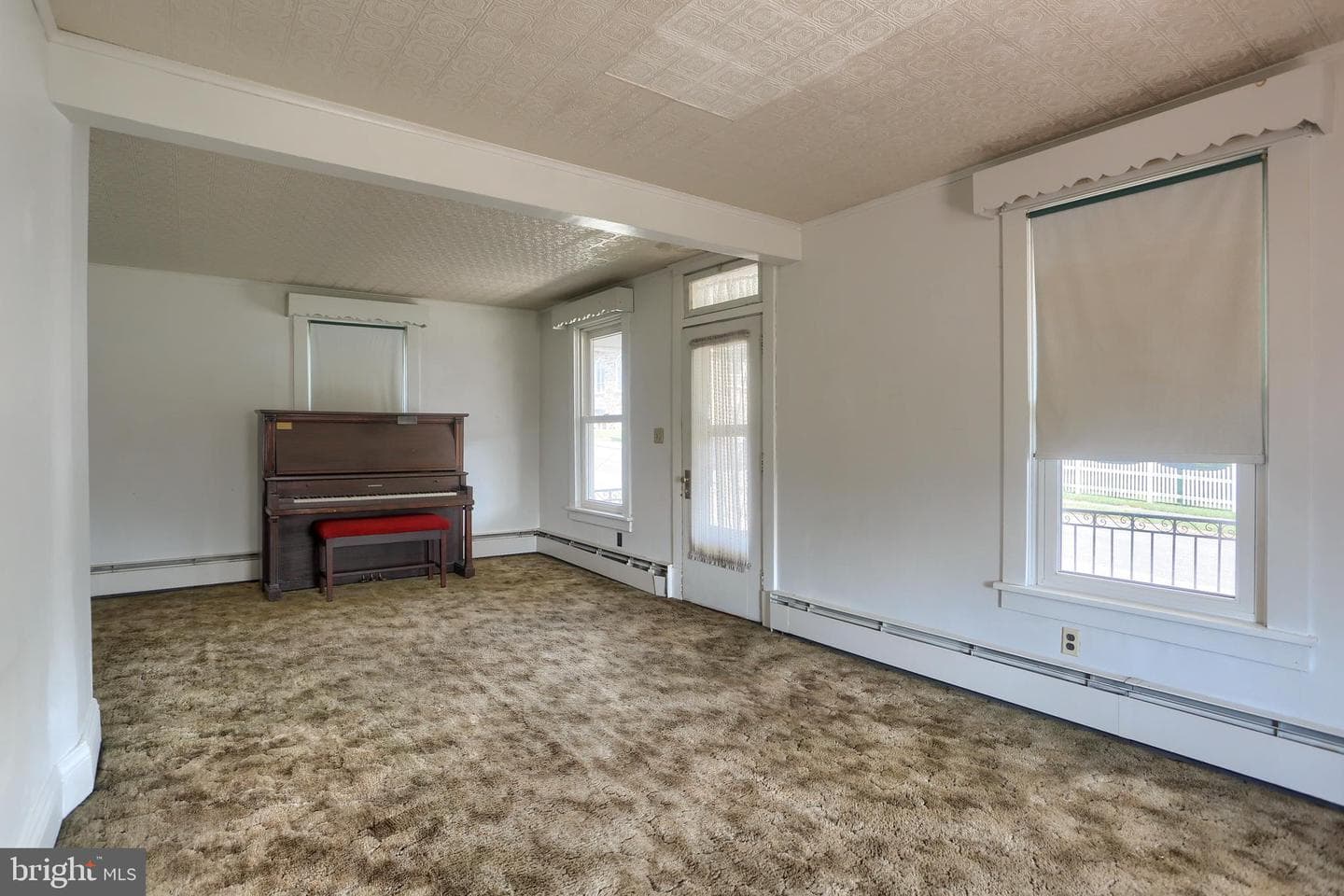 205 Greenwood Street photo 6