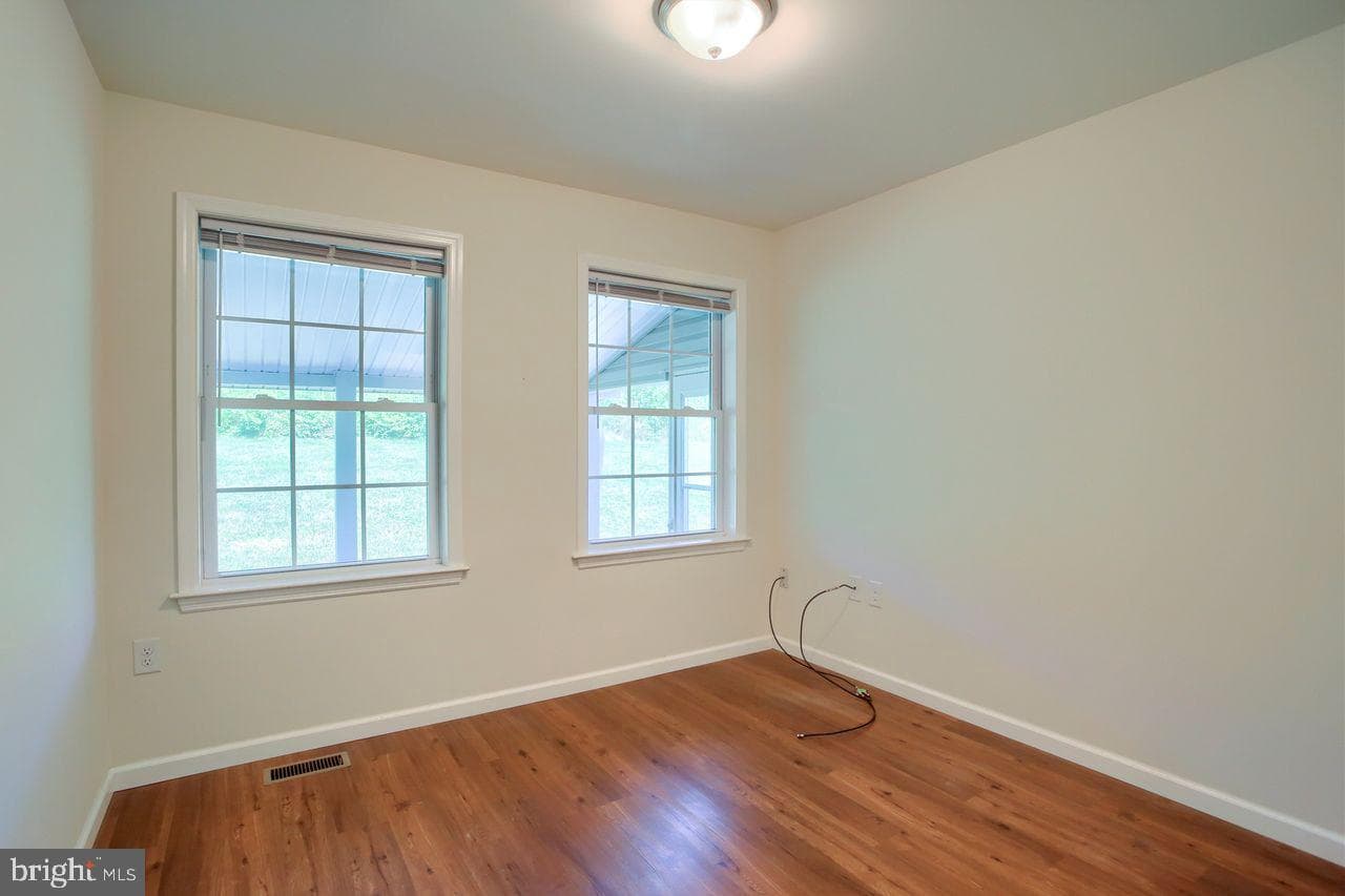 110 Aucker Street photo 26