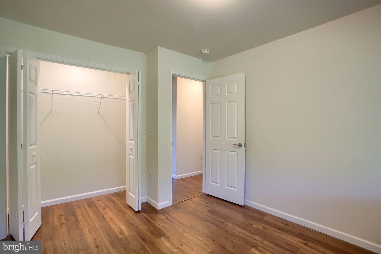 110 Aucker Street photo 27