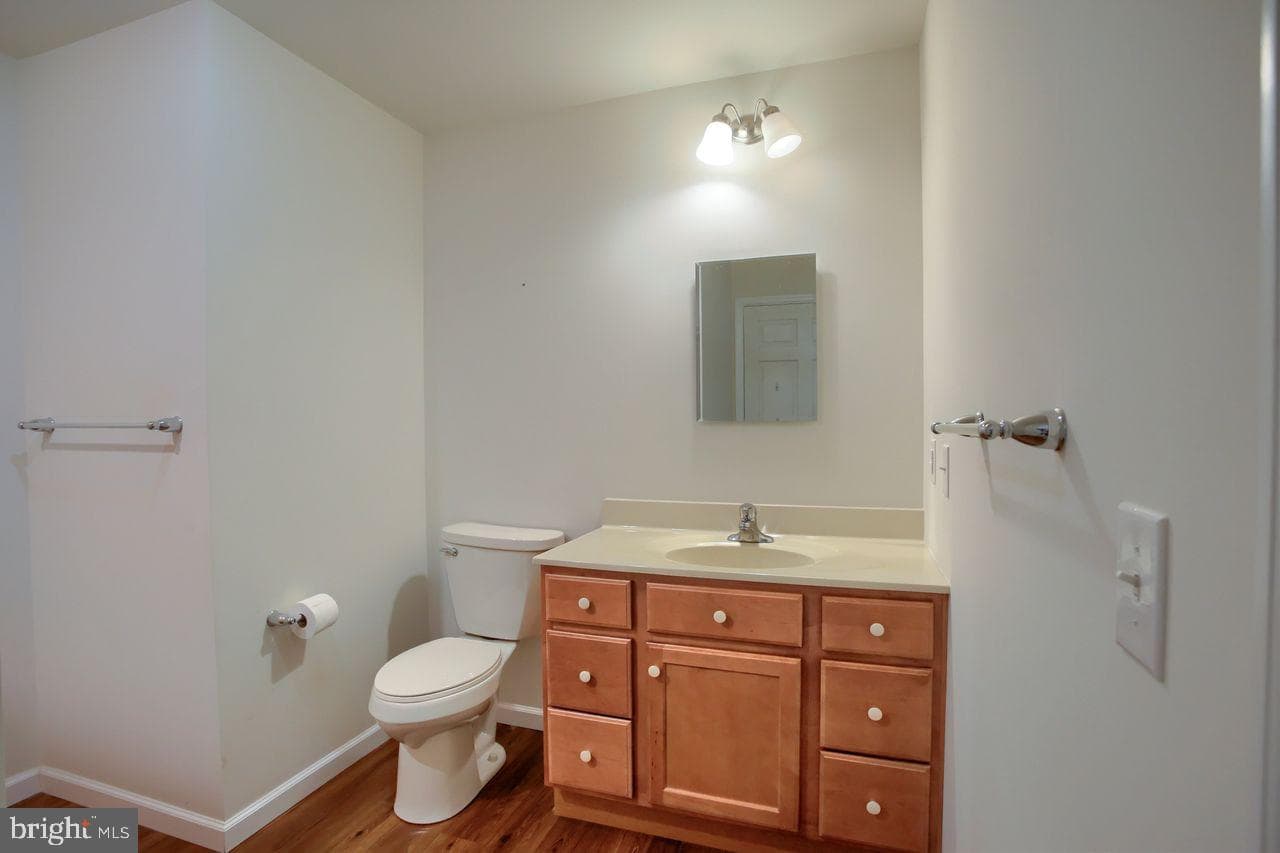 110 Aucker Street photo 32