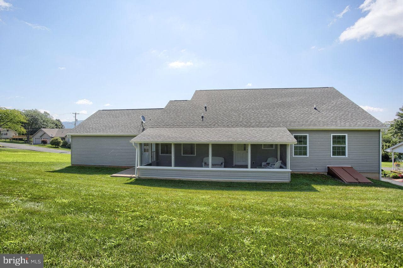 110 Aucker Street photo 42