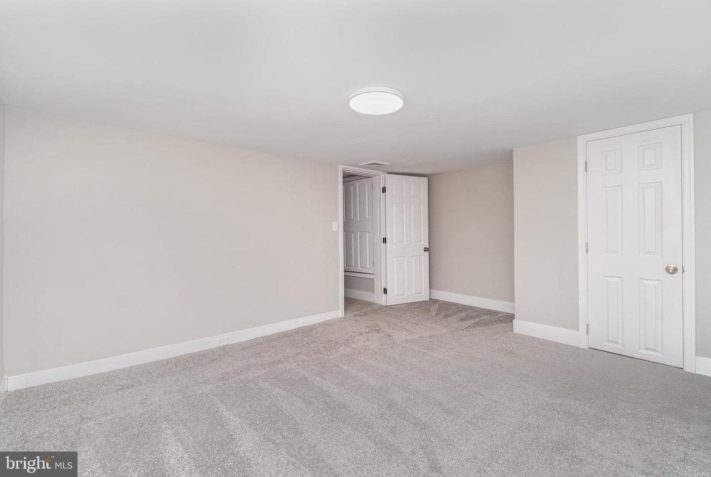 226 N Market Street photo 18