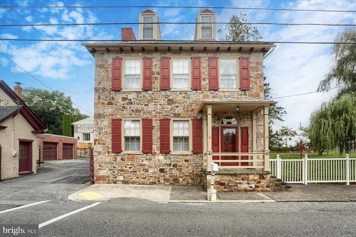 40 N Market Street