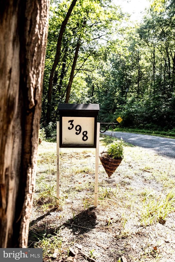 398 Acorn Road photo 16