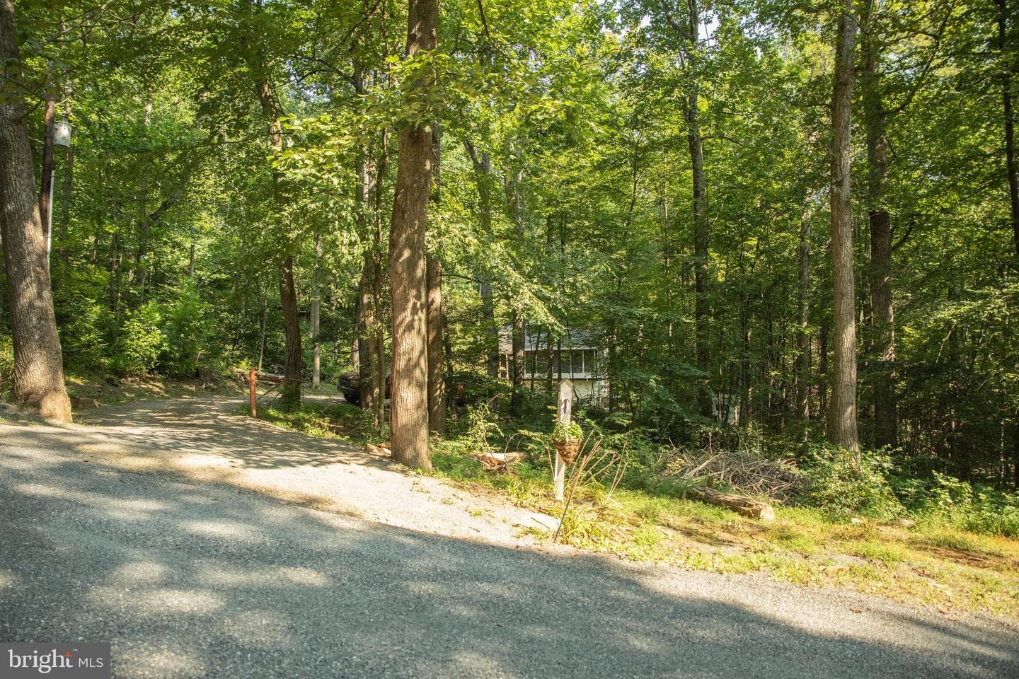 398 Acorn Road photo 17