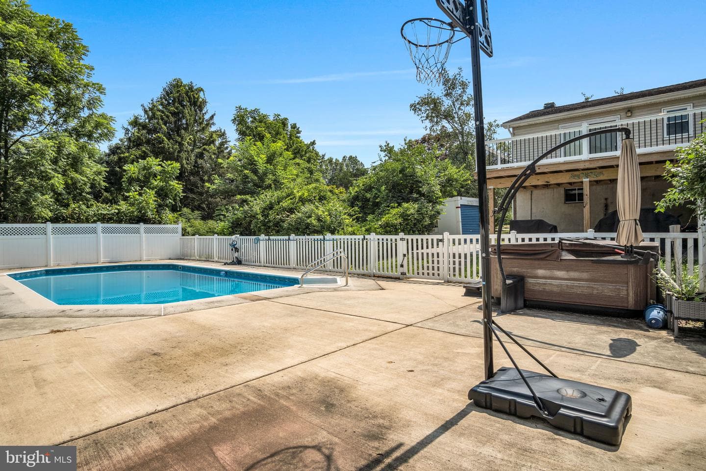 33 Huggins Road photo 25