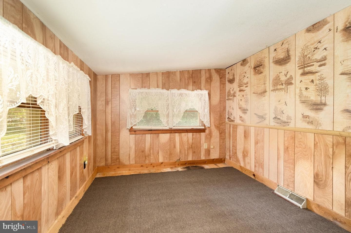 94 Meadow Brook Drive photo 16