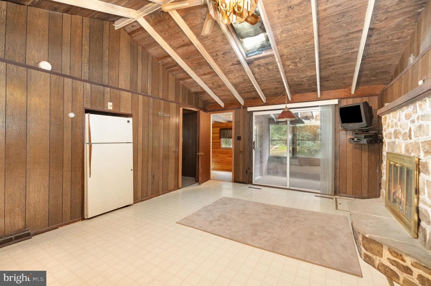 94 Meadow Brook Drive photo 8